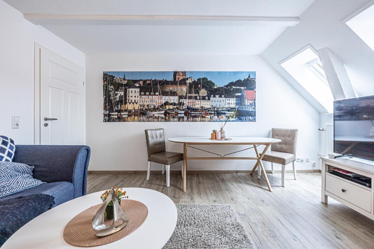 Fewo1846 - Im Sonnenhof - Komfortable 2-zimmer-wohnung Im Stadtzentrum Apartment *