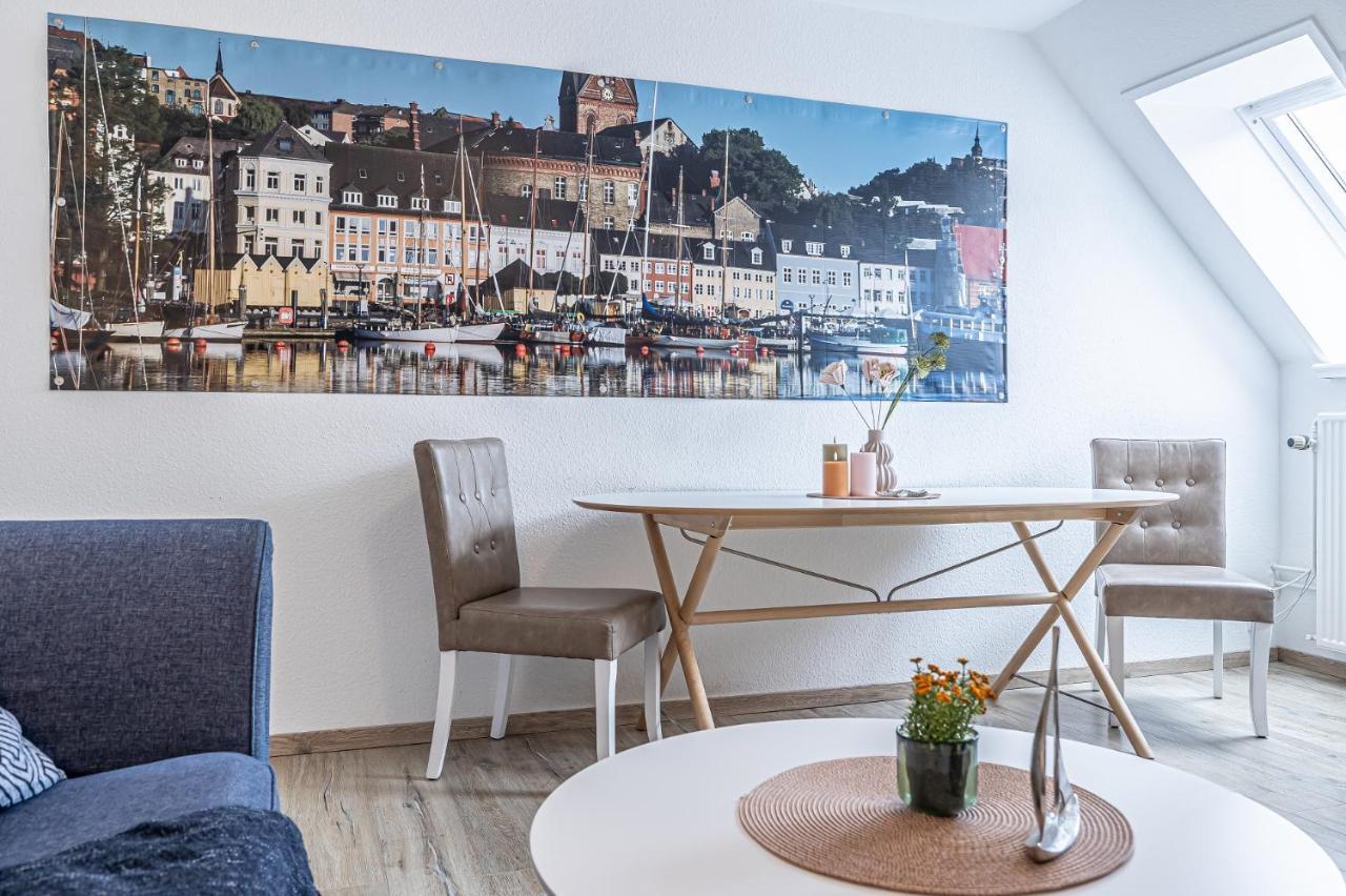 Fewo1846 - Im Sonnenhof - Komfortable 2-zimmer-wohnung Im Stadtzentrum Flensburg