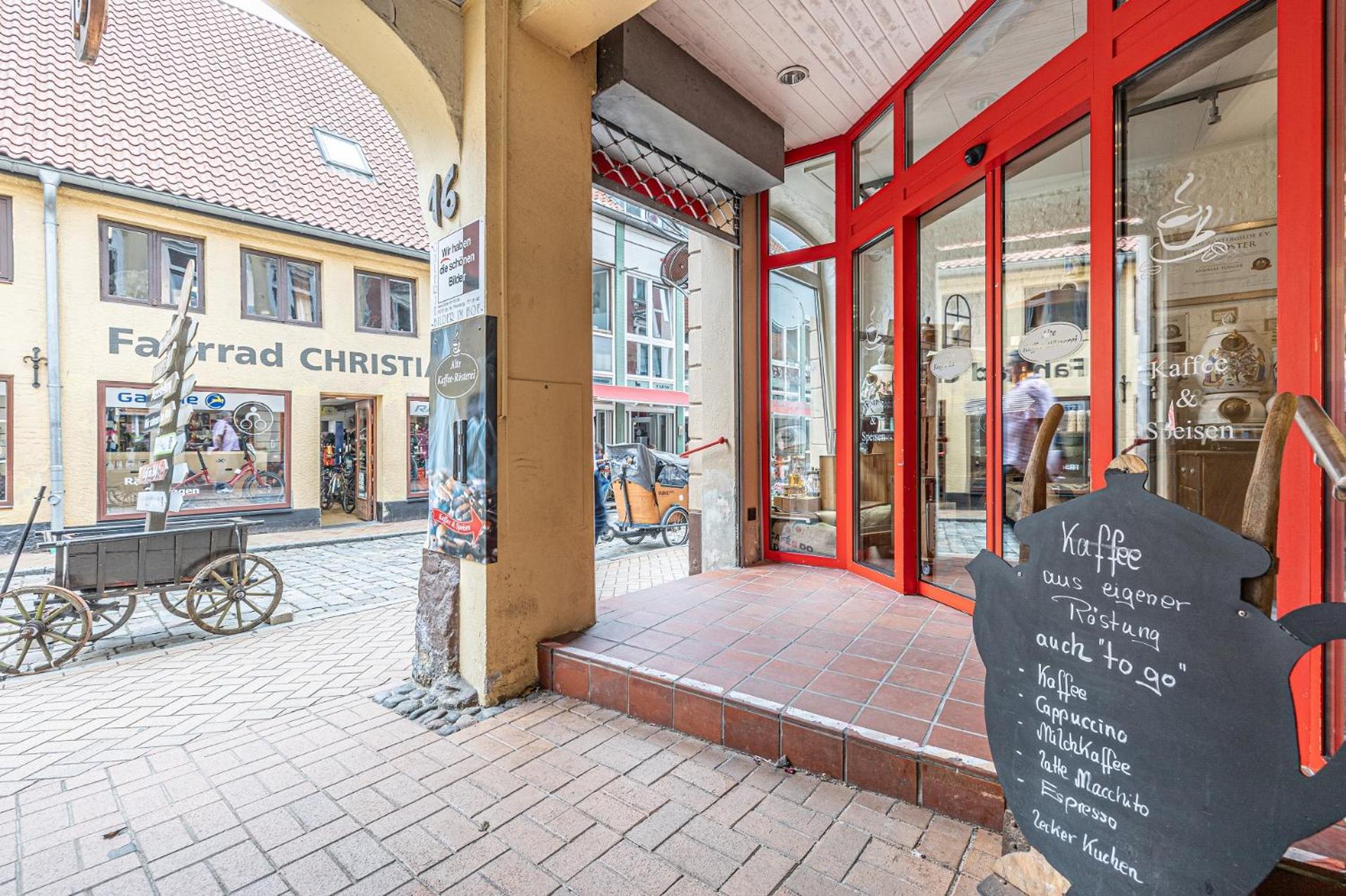 Fewo1846 - Im Sonnenhof - Komfortable 2-zimmer-wohnung Im Stadtzentrum